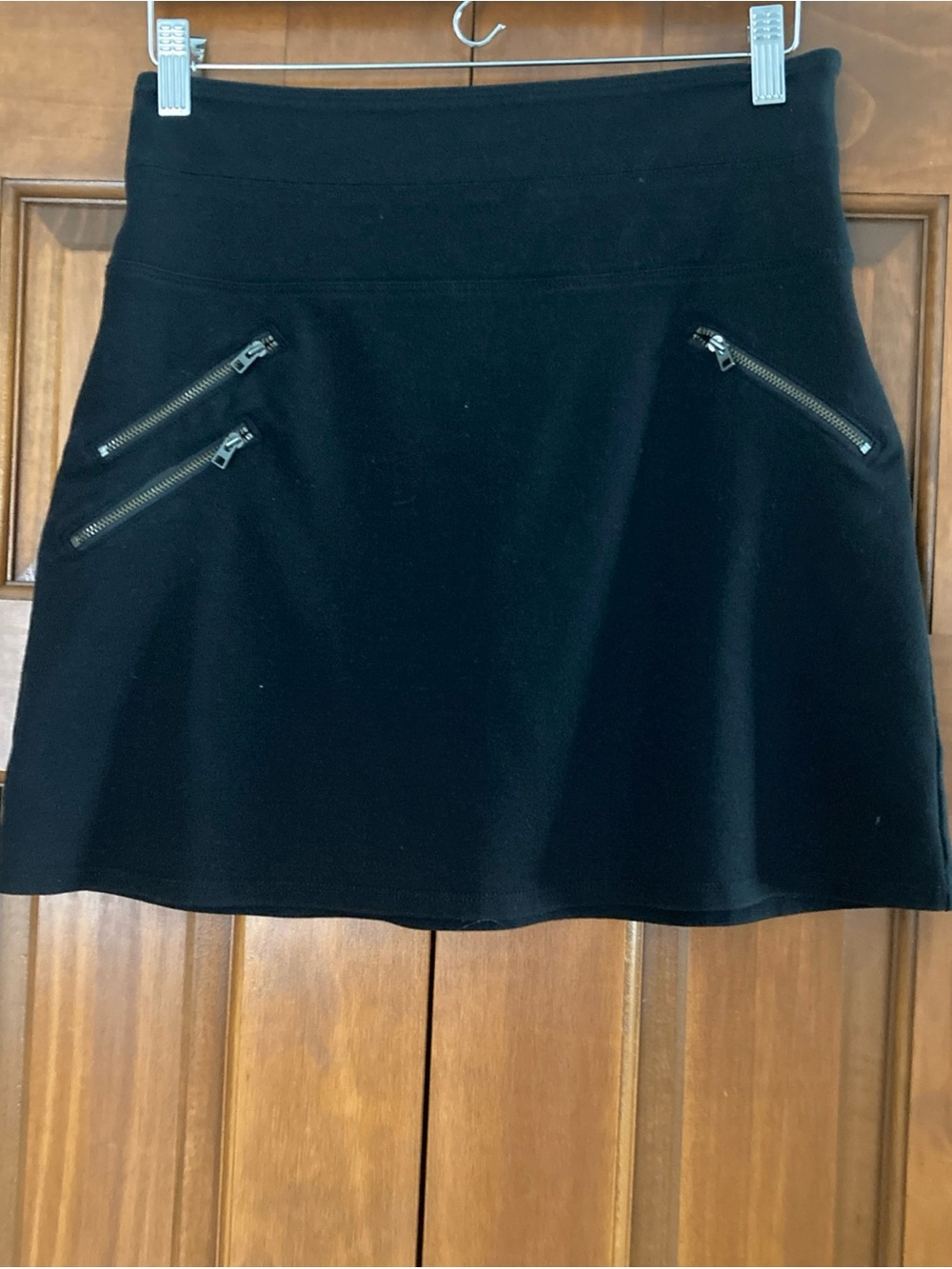 Athleta Black A-Line Ponte moto mini black skirt women’s size 4